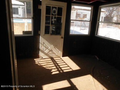 930 S 9th Ave, Scranton, PA 18504 - photo 7