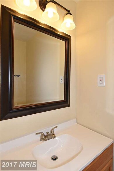 12209 Whitehall Dr, Bowie, MD 20715 - photo 4