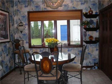 Other Eating Area With Bow window