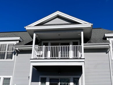 43 Kendall Ave unit 202, Sherborn, MA 01770 - photo 2