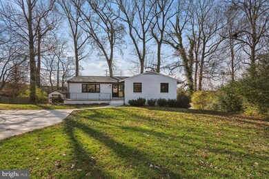 9229 Brian Dr, Vienna, VA 22180 - photo 2