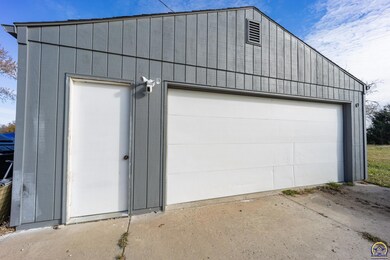 8020 SW Urish Rd, Auburn, KS 66402 - photo 5