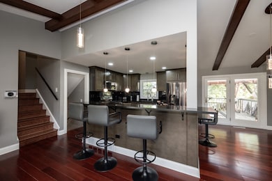 8909 S 85th Ct, Hickory Hills, IL 60457 - photo 4