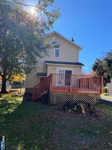 49 Carnation St, Bergenfield, NJ 07621 - photo 5