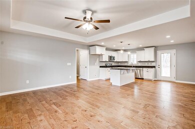 1808 Ashbrook View Ln, Asheboro, NC 27205 - photo 3