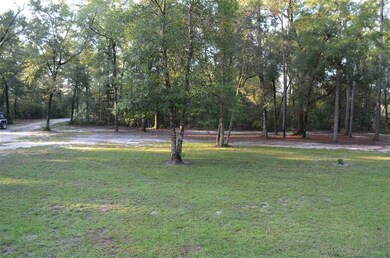 152 E Ivan Rd, Crawfordville, FL 32327 - photo 6