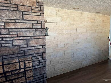 1203 Garland St, Nampa, ID 83686 - photo 6