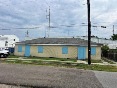 2901 N Rocheblave St, New Orleans, LA 70117 - photo 4