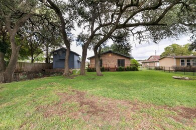 301 Granada Calle St, Granbury, TX 76049 - photo 7