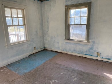 813 S Shipley St, Muncie, IN 47302 - photo 6