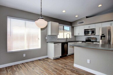 3899 E Vaughn Ave, Gilbert, AZ 85234 - photo 5