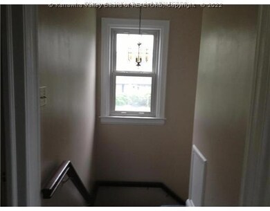 2724 Edwards Cir, Dunbar, WV 25064 - photo 5