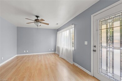 1502 Julian St, Greensboro, NC 27406 - photo 5