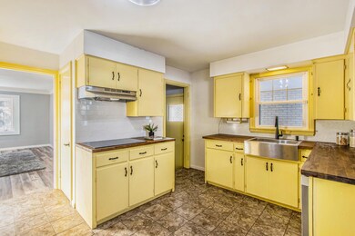 3076S11th_9