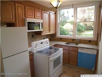 650 Kings Hwy E unit B, Atlantic Highlands, NJ 07716 - photo 3