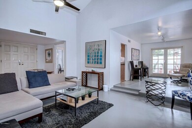 Living Rm 3