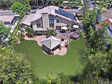 Very large entertaining lot. Patio decking , spa, 