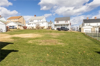 24 Adams St, Cokeburg, PA 15324 - photo 3