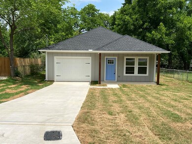 925 Baker St, Denison, TX 75020 - photo 2