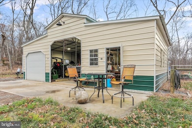 160 Otter Run Place, Shepherdstown, WV 25443 - photo 3