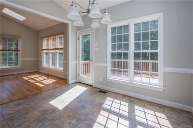 8018 Hampton Arbor Cir, Chesterfield, VA 23832 - photo 7