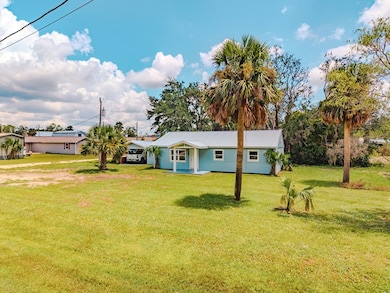 110 9th St E, Steinhatchee, FL 32359 - photo 2