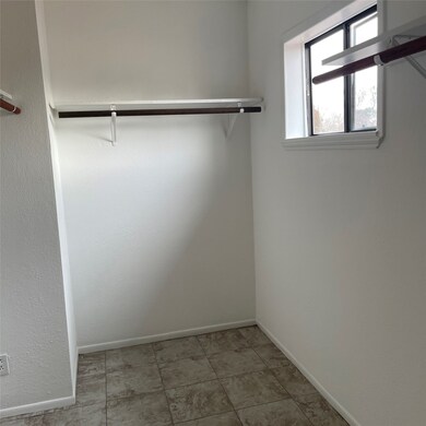 5913 Arncliffe Dr unit 5913, Houston, TX 77088 - photo 5