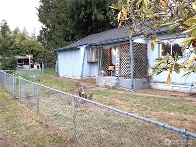 1135 Morgan Rd NW unit A & B, Bremerton, WA 98312 - photo 2