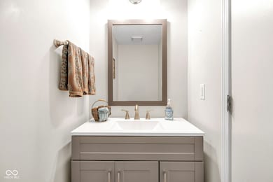 7580 Harbour Isle, Indianapolis, IN 46240 - photo 6