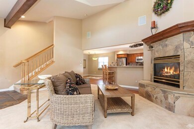 Living room/Kitchen/Dining room