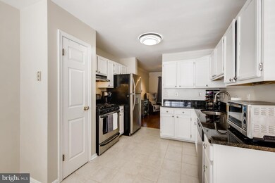 9314 Town Place Dr, Owings Mills, MD 21117 - photo 5