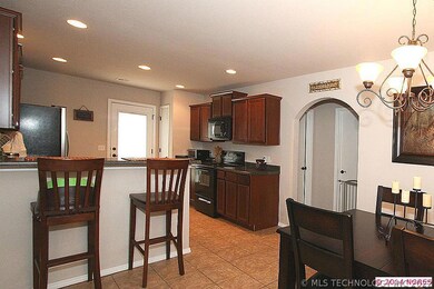 Entertaining is easy and comfortable as the kitche