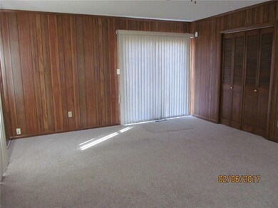 1303 Sycamore St, Anderson, IN 46016 - photo 3