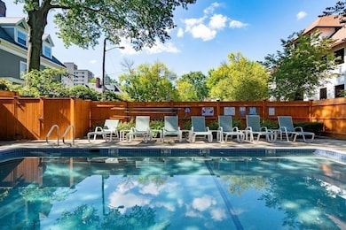 41 Centre St unit 102, Brookline, MA 02446 - photo 7