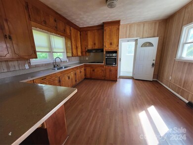 515 Christopher Rd, Shelby, NC 28152 - photo 7