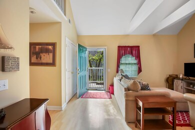 packmaynard_jkerr_217millsrdcottage1kenn
