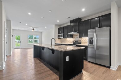 Granite counter tops, stainless steel appliances