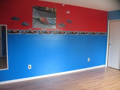 48 Wyndmoor Dr, East Windsor, NJ 08520 - photo 4