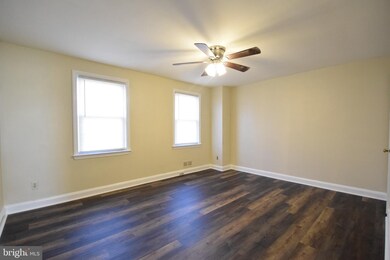 4417 Eldone Rd, Baltimore, MD 21229 - photo 5