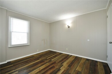 527 Farnsworth Ave, Clairton, PA 15025 - photo 7