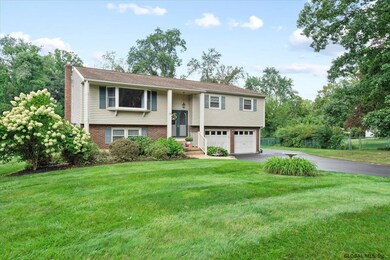 116 Birch St, Troy, NY 12180 - photo 2