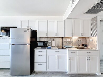 19201 Collins Ave unit 636, Sunny Isles Beach, FL 33160 - photo 6