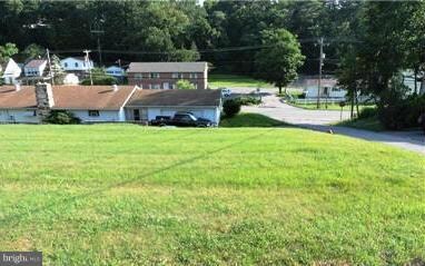 0 Ewing St unit 1001180401, Berkeley Springs, WV 25411 - photo 2