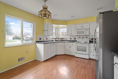 3015 Welsford Rd_MLS_05