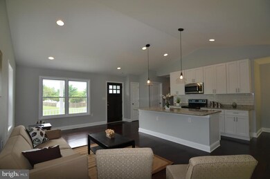 11904 Cleaver Dr, Bowie, MD 20721 - photo 7