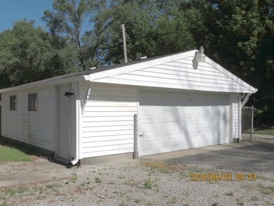 160 Oliver Ave, Franklin, IN 46131 - photo 5