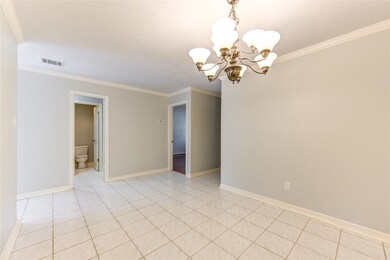 14111 Lost Meadow Ln, Houston, TX 77079 - photo 5