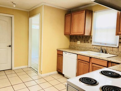 1519 Engle Dr, Macon, GA 31211 - photo 4