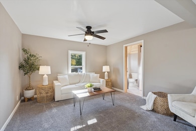 1010 N Main St, Edgerton, WI 53534 - photo 5