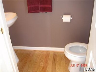 4545 Jasmine Dr, Center Valley, PA 18034 - photo 6